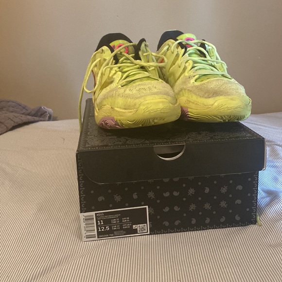 Size11 - Picture 2 of 3